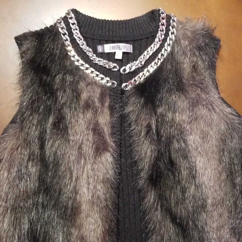 Jennifer Lopez sweater vest